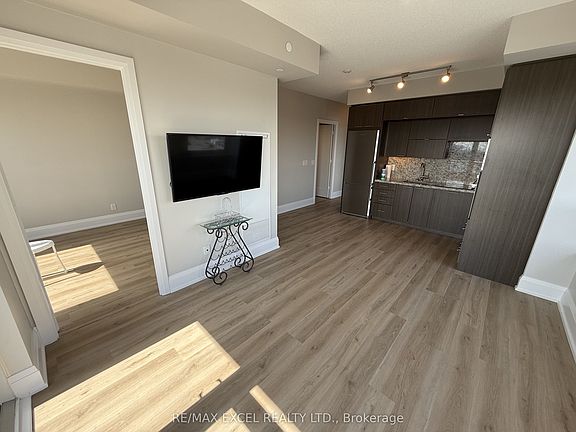 2nd image of 120 Harrison Garden Blvd #906
