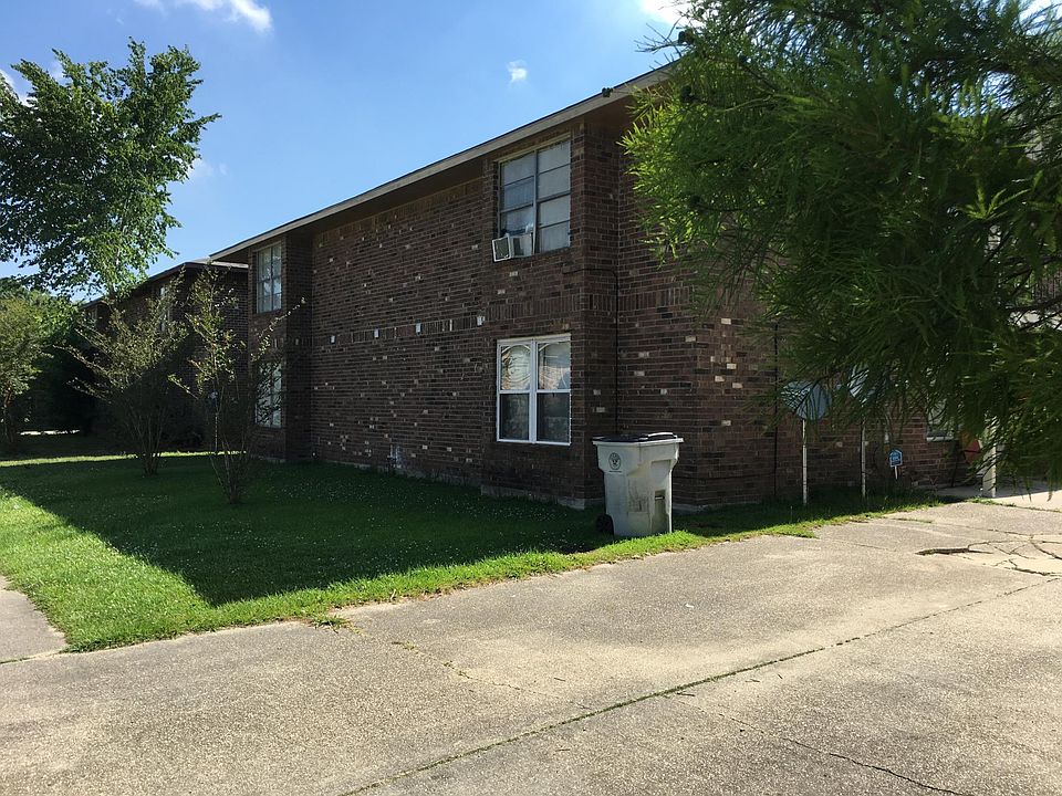 2nd image of 1120 Shilo Ave APT D