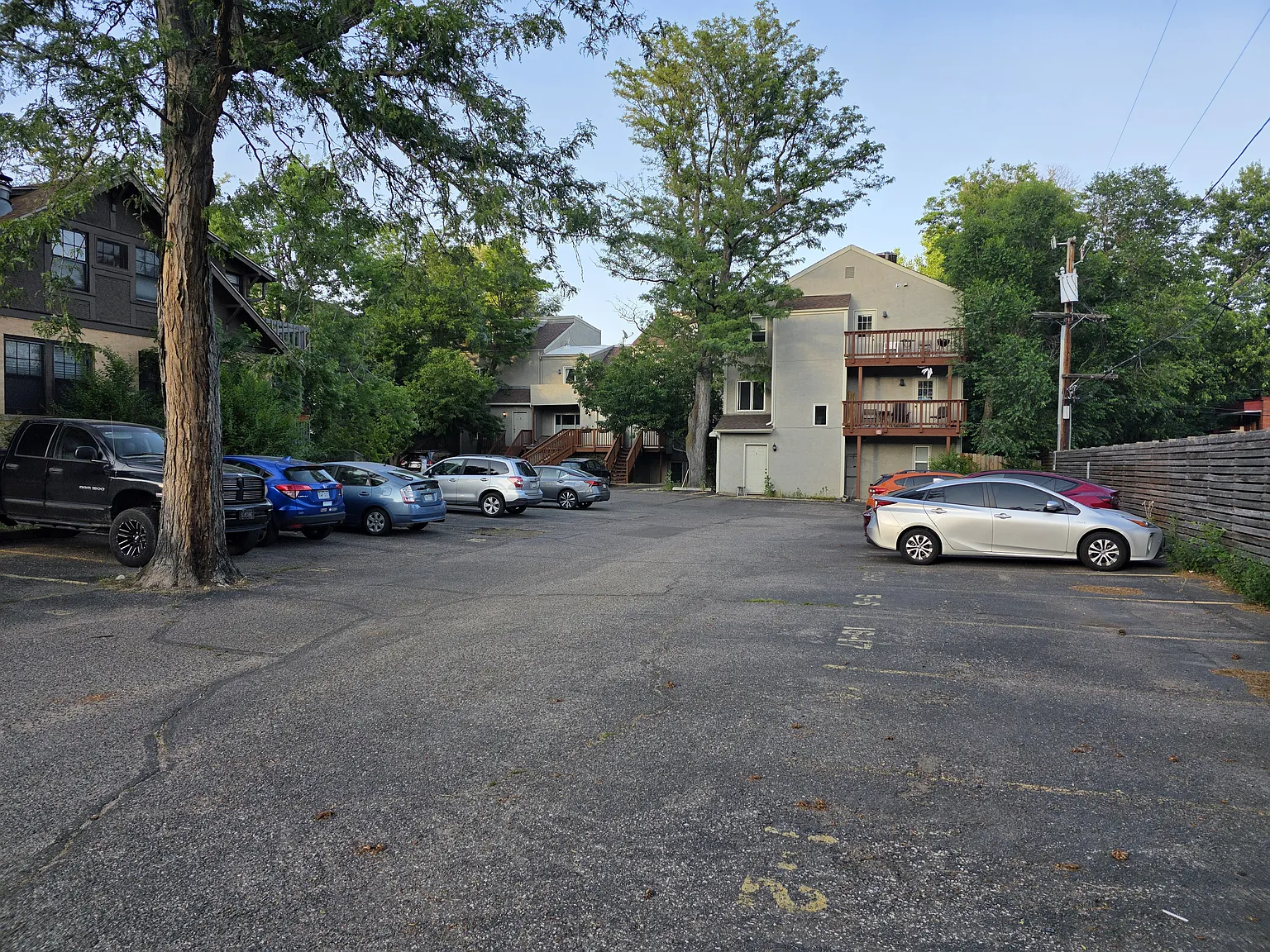 1 bed, 576 sqft, $1,900 — Photo 1
