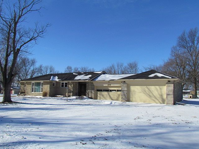 1st image of 1870 Argyle Dr