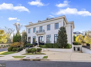 2109 Dunmore Ln NW, Washington, DC 20007