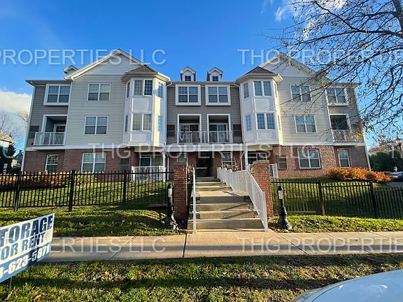 2nd image of 916-926 South Ave #926-03