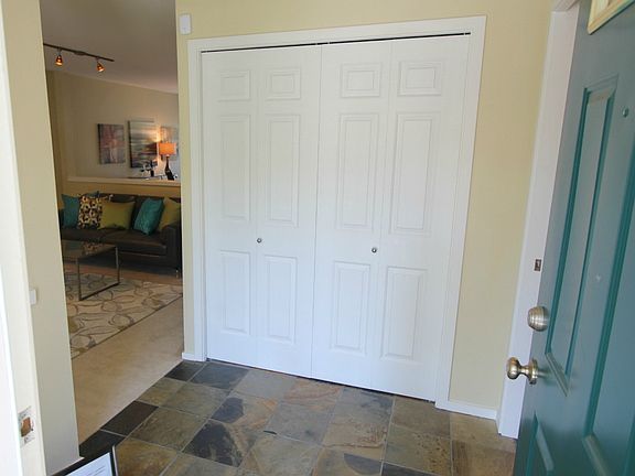 3rd image of 15822 NE 90th Way