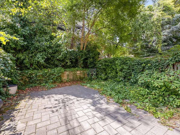 394 4th Street image 9 of 10