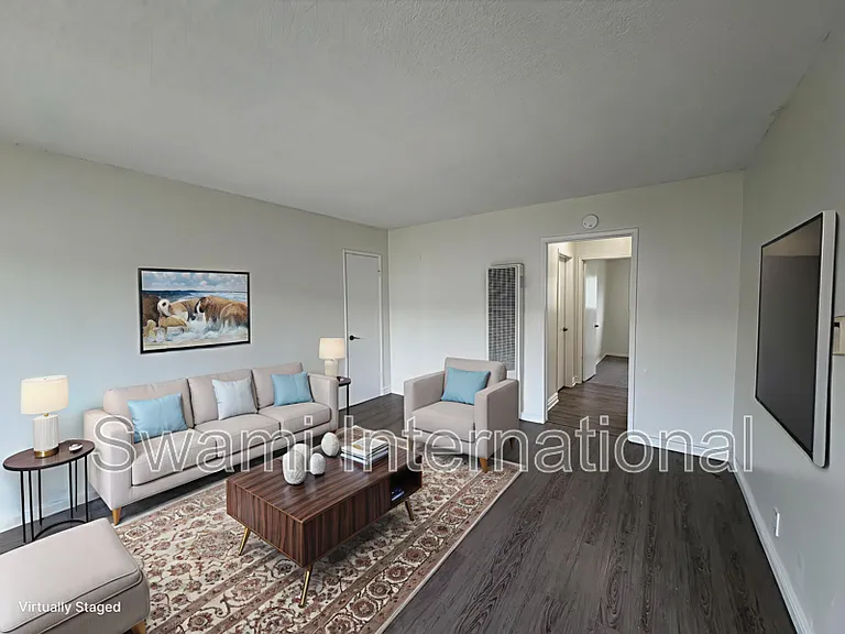 3615 W 104th St #15 — Photo 1