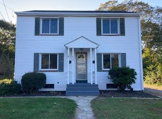 52 Branch St FL 2, Wakefield, RI 02879