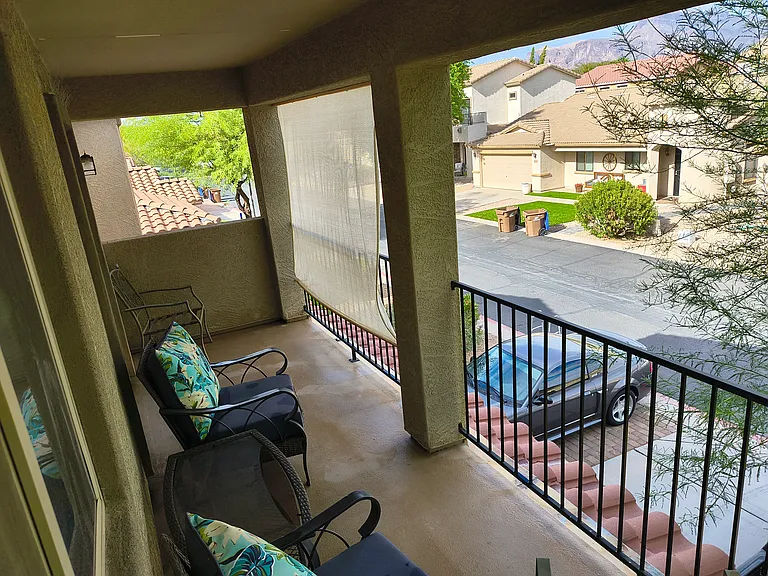 2686 S Powell Rd — Photo 1