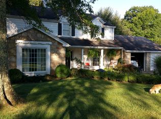 1201 Williamsburg Way, Charleston, WV 25314