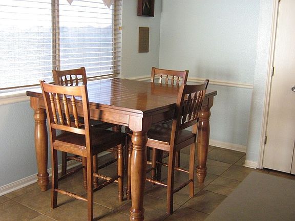 4th image of 1419 Bent Oak Dr