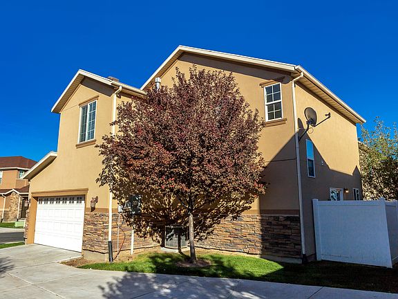 3rd image of 5067 W London Bay Dr