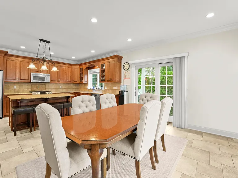 Eat-in Kitchen w/Separate Dining Area and Sliders to Patio