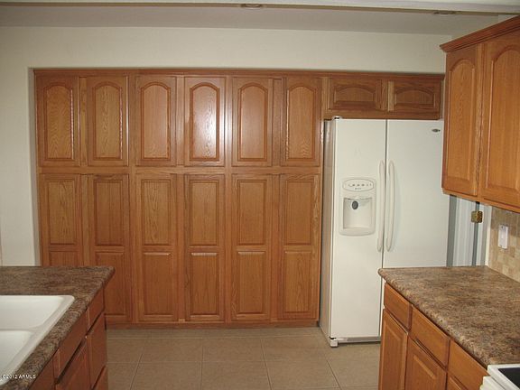 4th image of 10139 W Shasta Dr