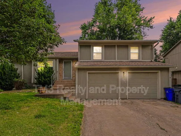 16104 W 124th Cir, Olathe, KS 66062