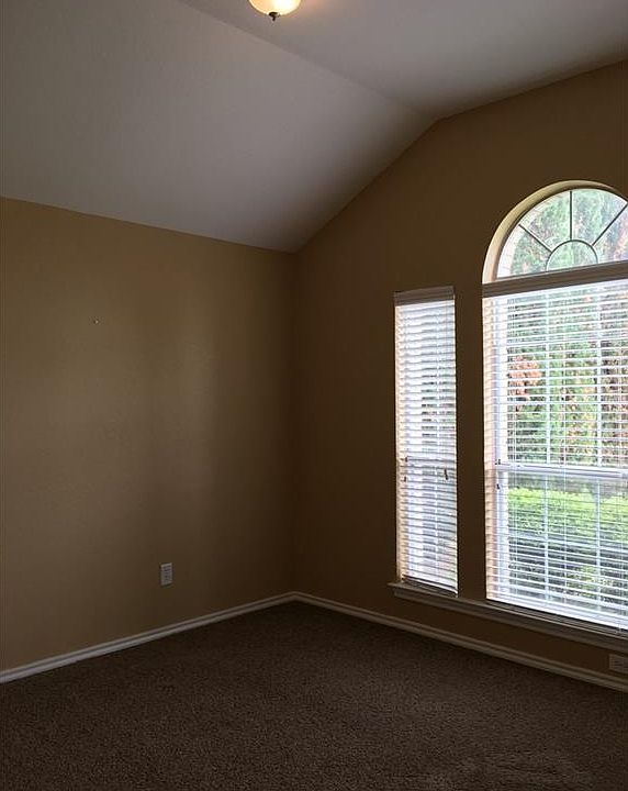 1st image of 7504 Arbor Hill Dr
