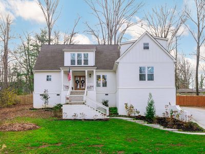 616 Carolina Ave, Signal Mountain, TN, 37377