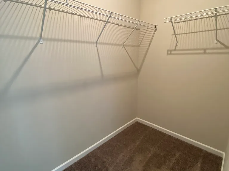 228 Monroe Fields Dr — Photo 7