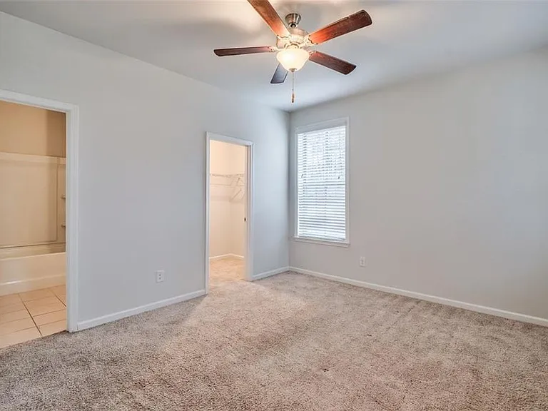 2510 Great Silver Fir Aly — Photo 7