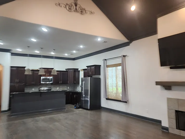 510 Annaberg Dr — Photo 7
