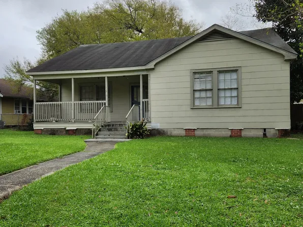 239 West Dr, Baton Rouge, LA 70806