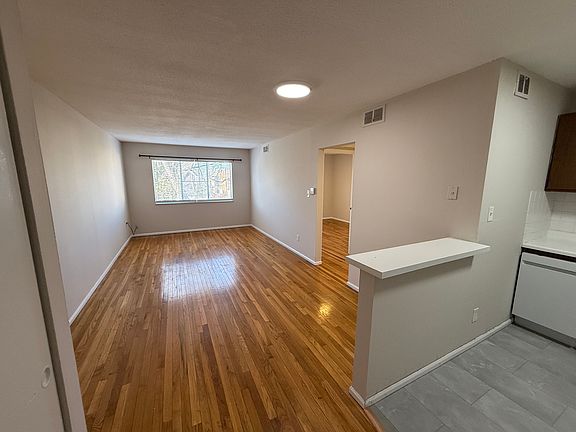 2nd image of 7323 Hoover Ave APT B6