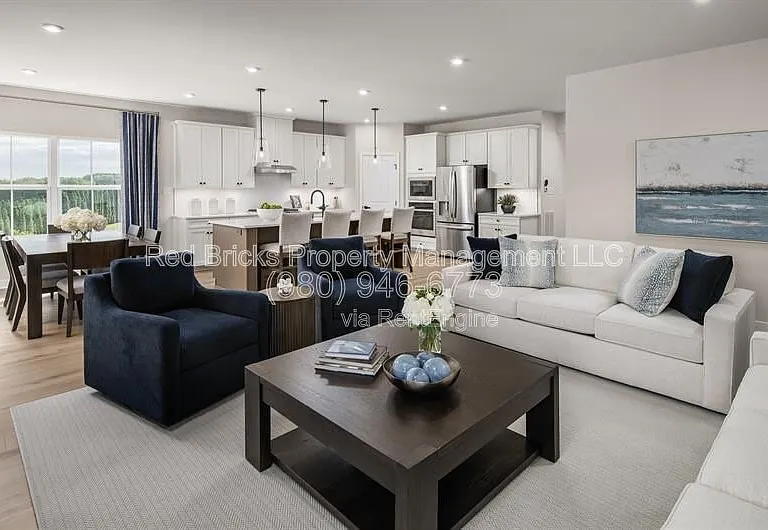 1824 Giana Ln — Photo 4