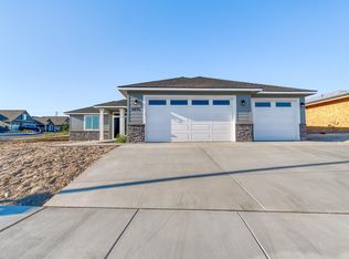6015 W 34th Ave, Kennewick, WA 99337