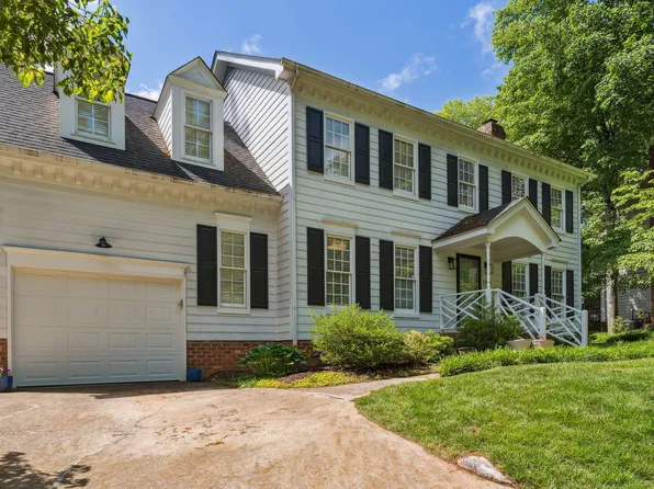 7804 Tylerton Dr, Raleigh, NC 27613