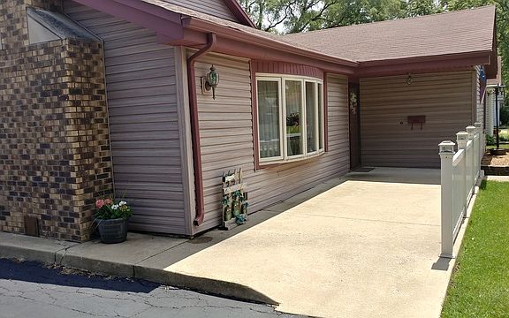 5th image of 11549 S Nagle Ave