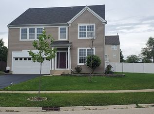 7907 Hummingbird Cir, Joliet, IL 60431