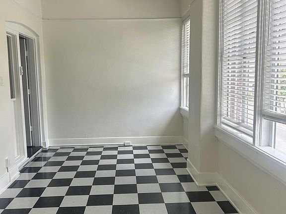 5th image of 845 N 2nd Ave #11205115