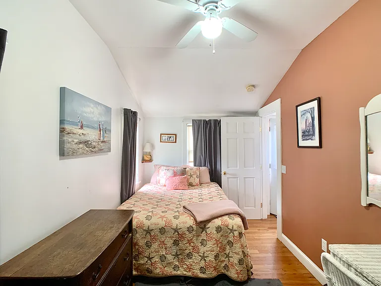 25 Briarwood Ave #COTTAGE — Photo 12