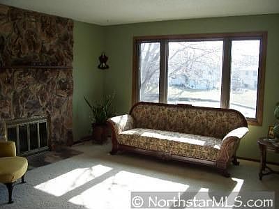 3rd image of 7325 Candlewood Dr N