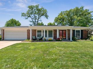 5060 Kempf Dr, Saint Louis, MO