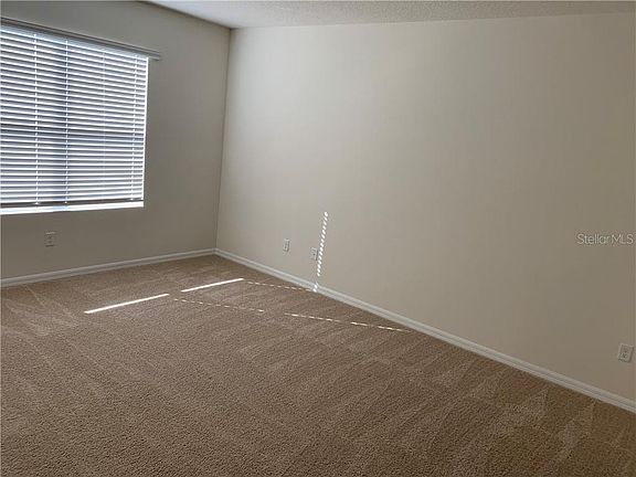 5th image of 9024 Alba Ln