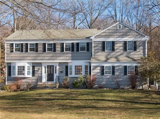 73 Glenmere Dr, Chatham, NJ 07928