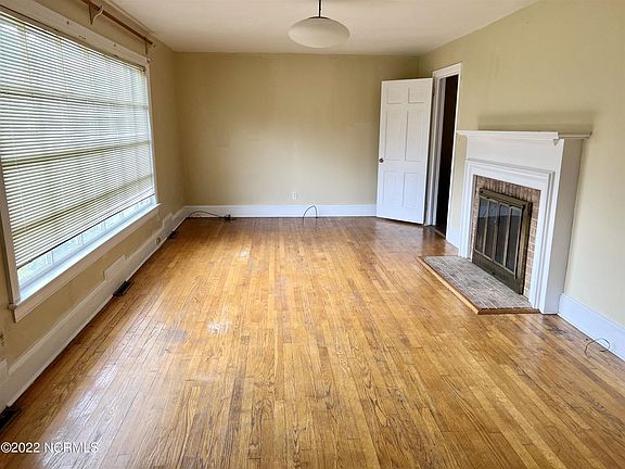 4th image of 114 Azalea Dr