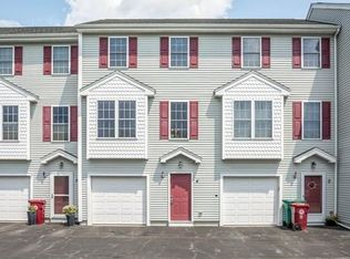 933 Varnum Ave UNIT 4, Lowell, MA 01854