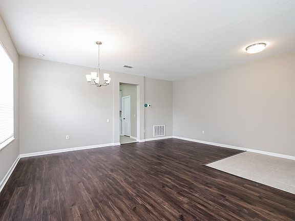 4th image of 2185 Granger Ave