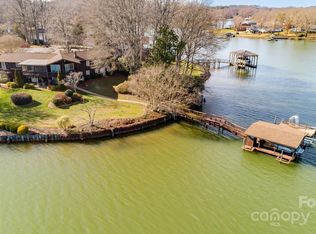 3704 Border Creek Ct, Denver, NC 28037