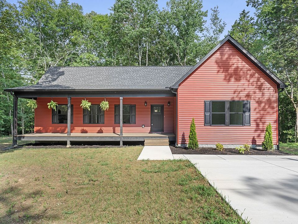 1st image of 130 Deerwood Ct