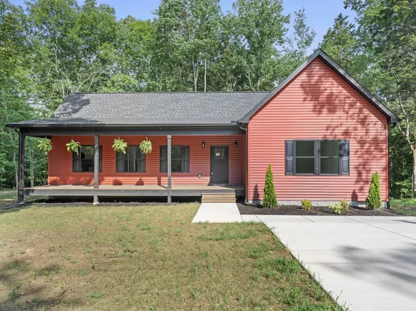 130 Deerwood Ct, Dickson, TN 37055