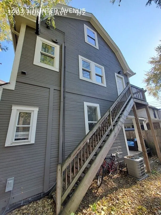 2-Bed Near OSU Medical Campus. Available Fall 2027! — Photo 2