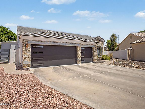 2nd image of 4430 E GRAYTHORN Street