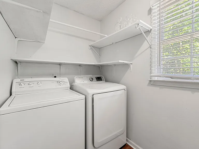 3266 Marlanta Dr — Photo 17