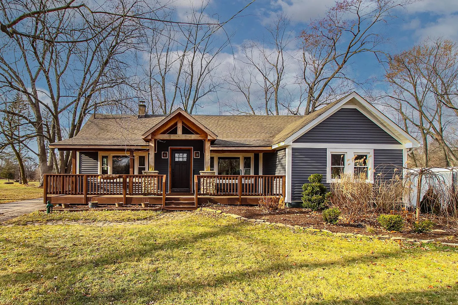 39400 N Dilleys Rd photo 1