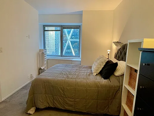Rented by Compass | media 19