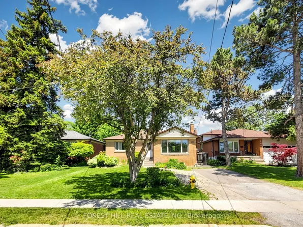 308 Hendon Ave, Toronto, ON M2M 1B2
