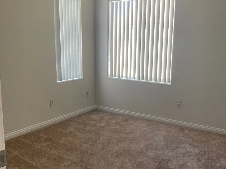 9519 Milkweed Canyon Ave — Photo 8