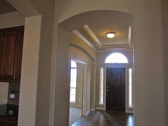 3rd image of 309 Marklawn Ln