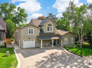 9 Charles St, Whitby, ON L1M 1A5